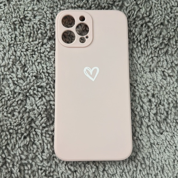 20$ amazon phone cases  (iphone 12 pro max) - Picture 2 of 3